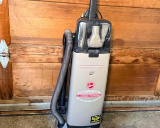 73 HooverPowerMaxwithSoftGuardAllergenFiltrationFlooringVacuum