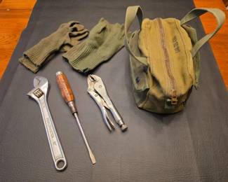 161 VintageGIMechanicsToolBag