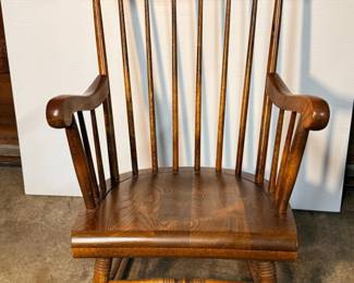 45 HidaSangyoHotakaJapaneseQuatersawnOakRockingChair