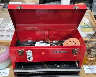 CRAFTSMAN TOOL BOX