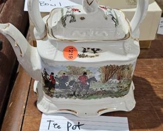 TEA POT