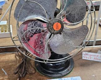 VINTAGE FAN