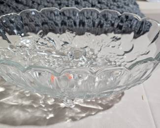 GLASS BOWL