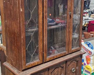 CHINA CABINET