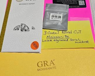 MOISSANITE THREE CARAT ROUND CUT