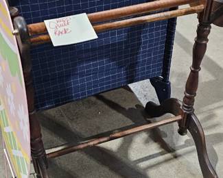 QUILT RACK