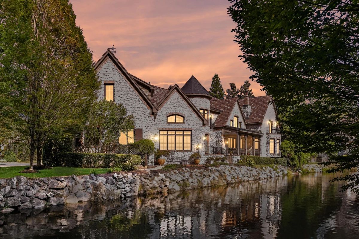 01 2240 La Maison Drive  Luxury Real Estate  Concierge Auctions