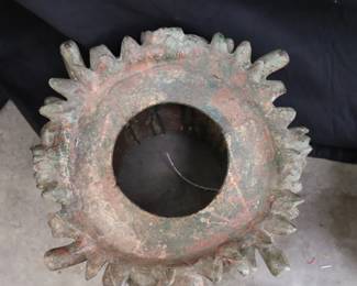 18" Diameter x 15" Height