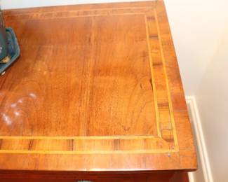 Antique Italian Louis XVI Style Walnut Chest of Drawers completely veneered with different walnut wood essences.