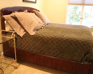 William Sonoma Home  Queen Bed 