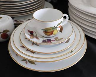 Place Setting for 12  Royal Worcester Evesham Gold Plus 2 Platters Creamer & Sugar 