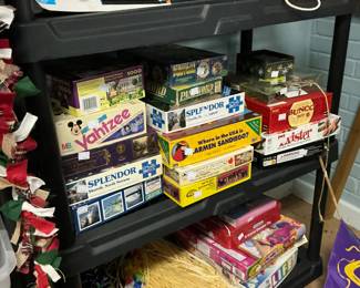 Big set of puzzles, vintage games