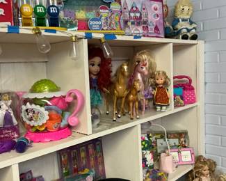 M&M dispenser, Breyer horses, dolls, and doll houses little T-sets