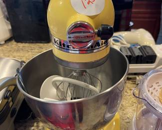 Kitchen aide mixer
