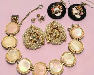 Costume Pieces That Complement Each Other