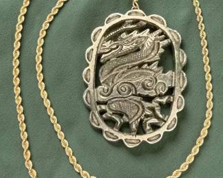 14K Gold  Jadeite Pendant Necklace