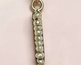 Gold Necklace With Floral Pendant