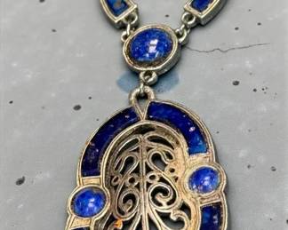 Miracle Britain Pendant Necklace