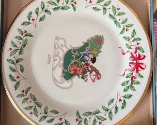 1991 Lenox "Sleigh Ride" First in the Annual Holiday Collector's Plate Series
