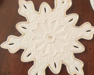 Wedgwood Bone China Snowflake Ornament with Gold Trim