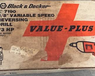 Black & Decker 7190 3/8" Variable Speed Reversing Drill