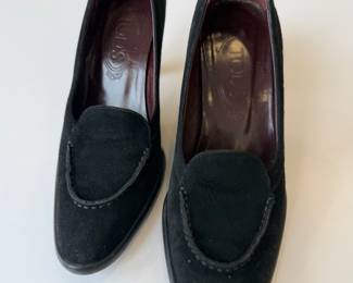 Tod's suede heels