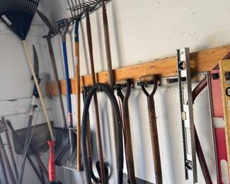 Yard tools