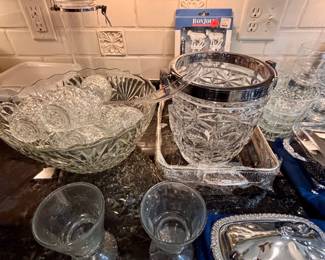 Punch bowl, Silverplate