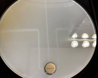 Smart scale QardioBase 2 WiFi Smart Scale ad Body Analyzer Measures weight, Body Mass Index (BMI), and body composition (muscle, bone, fat and water content) Features a "Smart Feedback" mode that uses smileys to evaluate progress instead of just numbers Connects wirelessly to a smartphone app to track data and create charts Includes a dedicated pregnancy mode and automatic recognition for up to 8 different users!