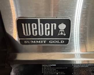 Weber Summit Gold includes cover