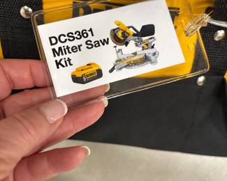 DeWalt Mitre Saw Kit