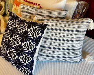Decorative pillows