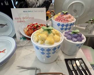 Canister set, spreaders