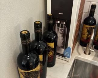 Soda Stream new in box/beverage section