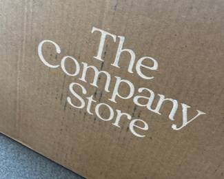 The Company Store New chair cushions in box (4)
