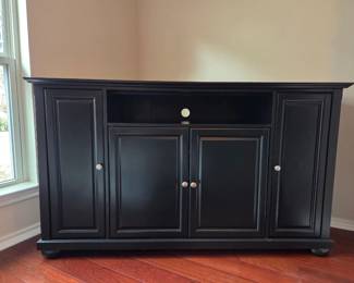 Entertainment Center 60in W x 18in D x 35in T