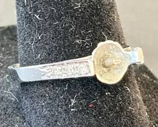 1 Platinum engagement ring