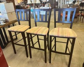 3 Bar Stools