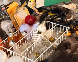 Lightbulbs / Safety Glasses / Safety Gloves