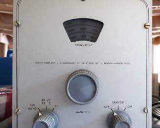 HEATHKIT MODEL VF-1 FREQUENCY OSCILLATOR