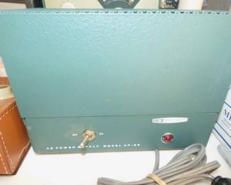 HEATHKIT AC POWER SUPPLY MODEL HP-23