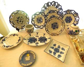 WEDGWOOD, PORTUGAS BLUE & WHITE PLATES, ETC