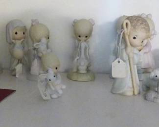 PRECIOUS MOMENTS FIGURINES