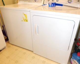 GE WASHER & DRYER (WITH STAINLESS STEEL AGITATOR) SEE NEXT PICTURE