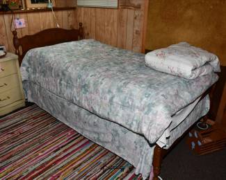 598Bedroom B