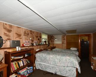 586Bedroom B