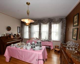 131Dining Room