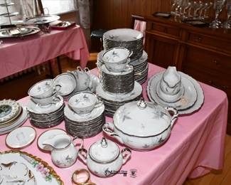 147Dining Room