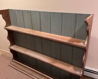 Top of the kitchen hutch in previous photo. it is on the floor upside down.