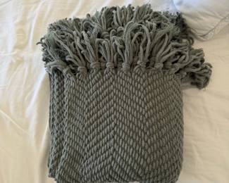 Chunky Knit Throw Blanket with Tassels Hearth  Hand with Magnolia